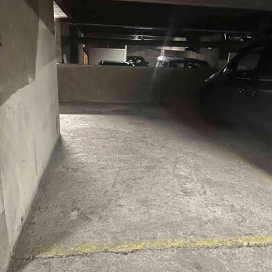 Parking 17 m²