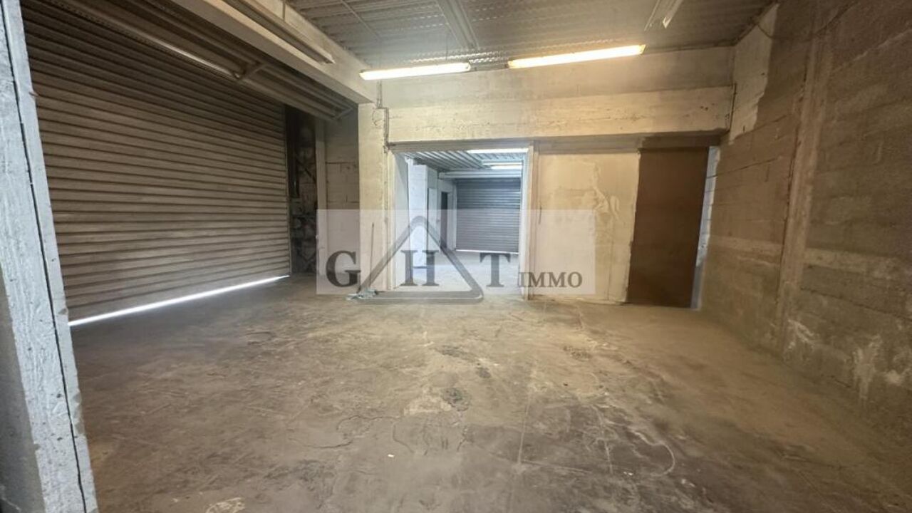 local industriel  pièces 480 m2 à vendre à Ivry-sur-Seine (94200)