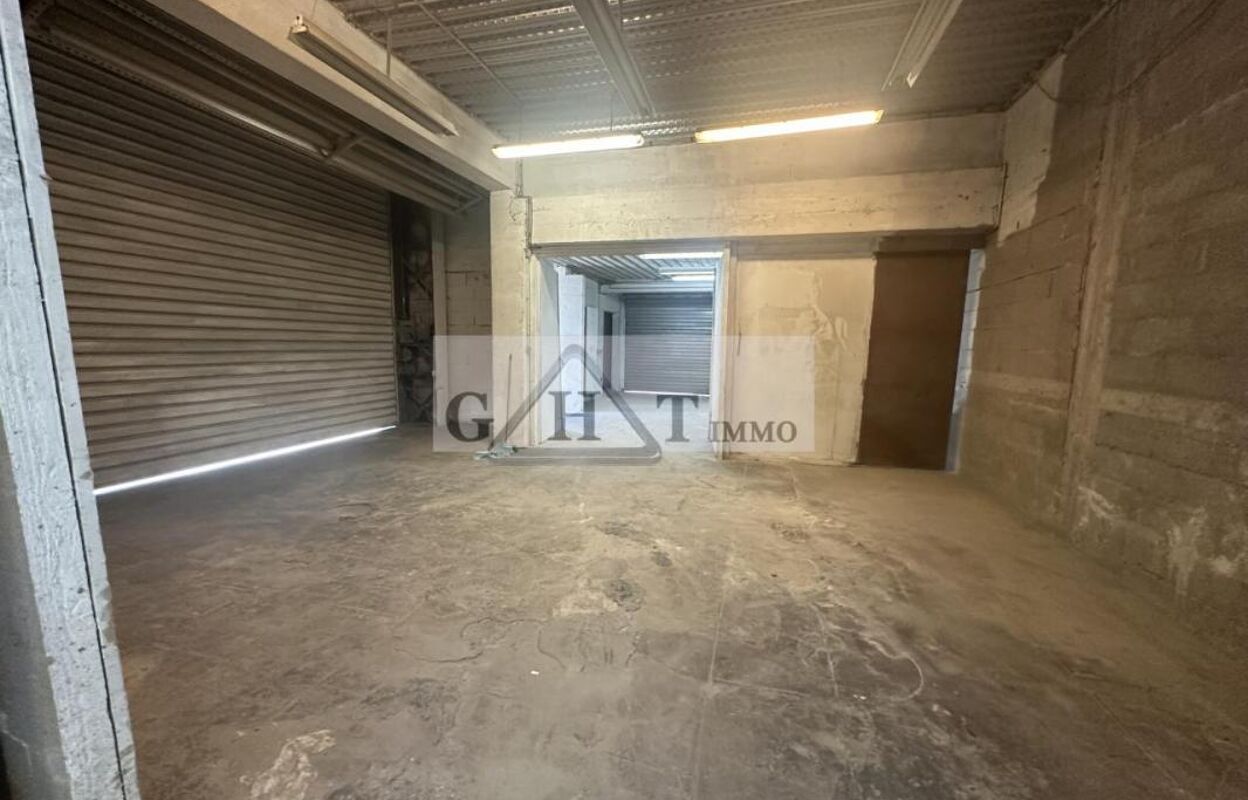 local industriel  pièces 480 m2 à vendre à Ivry-sur-Seine (94200)