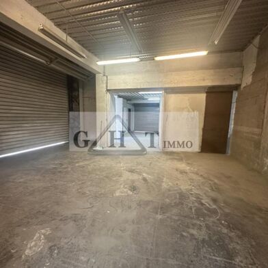 Local industriel  730000 €