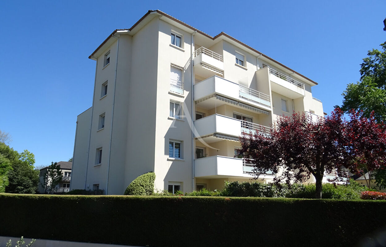 appartement 3 pièces 73 m2 à vendre à Billère (64140)