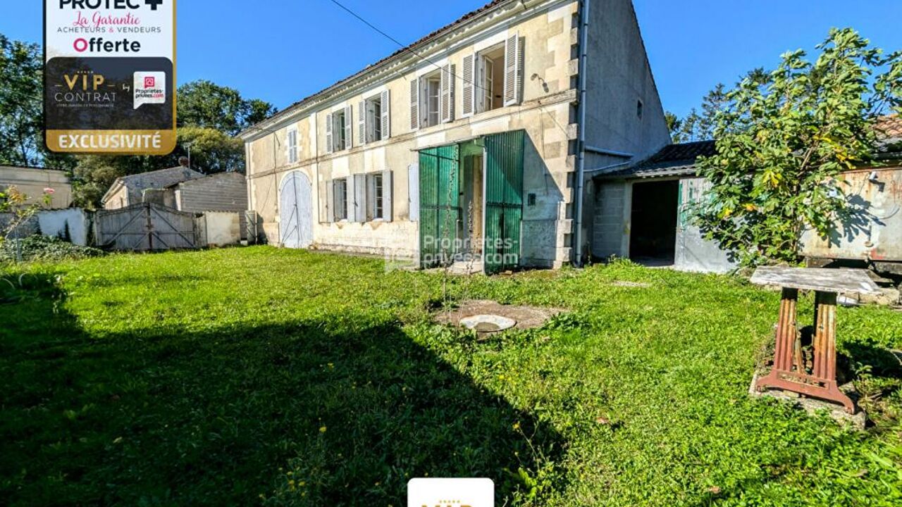 maison 4 pièces 563 m2 à vendre à Coulonges (17800)