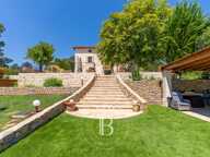 SOUS OFFRE - PIERREVERT - PROPRIETE 600m2 - 3 GITES- CALME ABSOL — photo 3