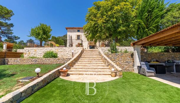 Propri&eacute;t&eacute; 20 pièces  à vendre Manosque 04100