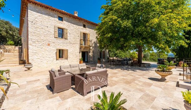Propri&eacute;t&eacute; 20 pièces  à vendre Manosque 04100