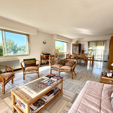 Appartement 4 pièces 580000 €