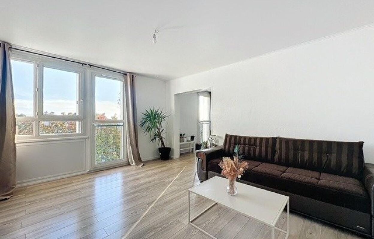 appartement 5 pièces 87 m2 à louer à Crosne (91560)