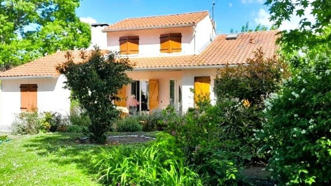 maison 6 pièces 133 m2 à vendre à Cestas (33610)