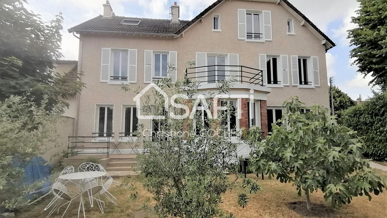 maison 11 pièces 260 m2 à vendre à Melun (77000)