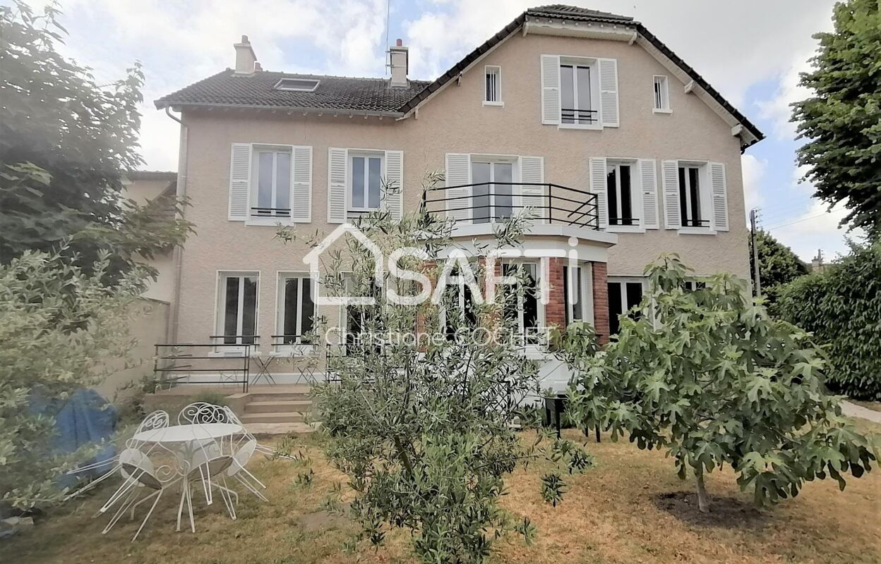 maison 11 pièces 260 m2 à vendre à Melun (77000)