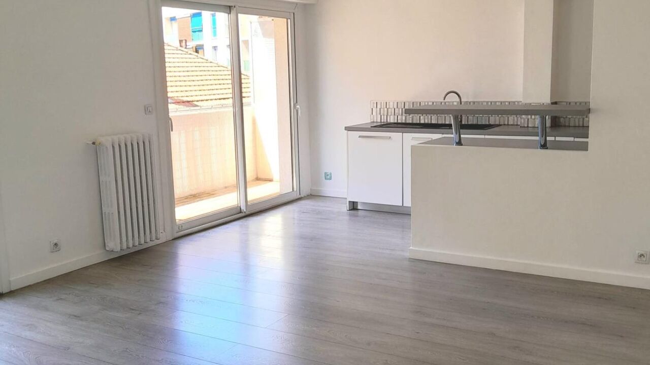 appartement 2 pièces 50 m2 à vendre à Toulon (83100)