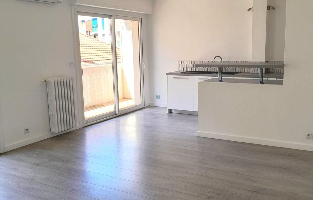 appartement 2 pièces 50 m2 à vendre à Toulon (83100)