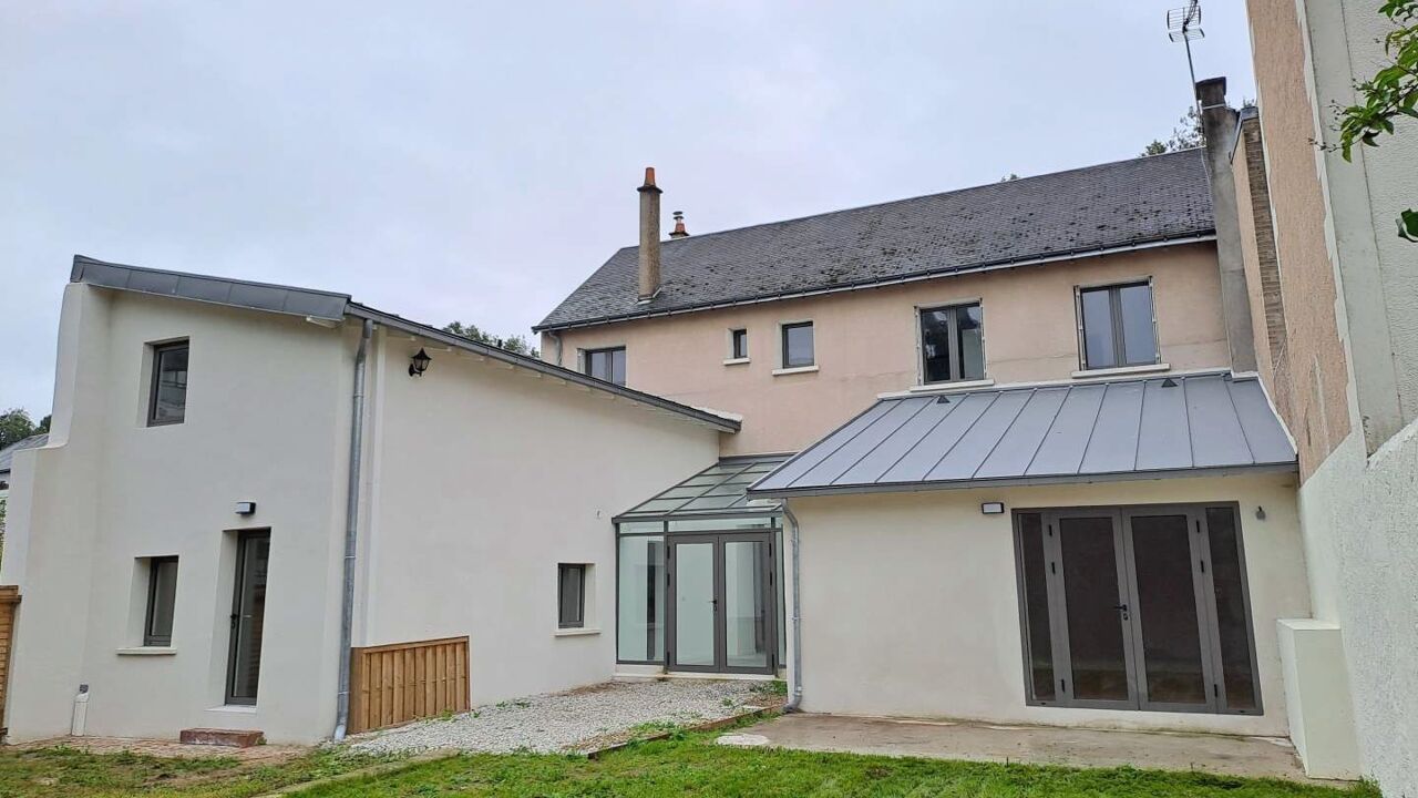 immeuble  pièces 253 m2 à vendre à Saint-Avertin (37550)