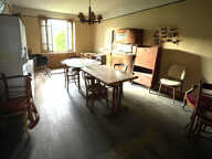 Maison de village en pierres à rénover avec terrain de près — photo 3