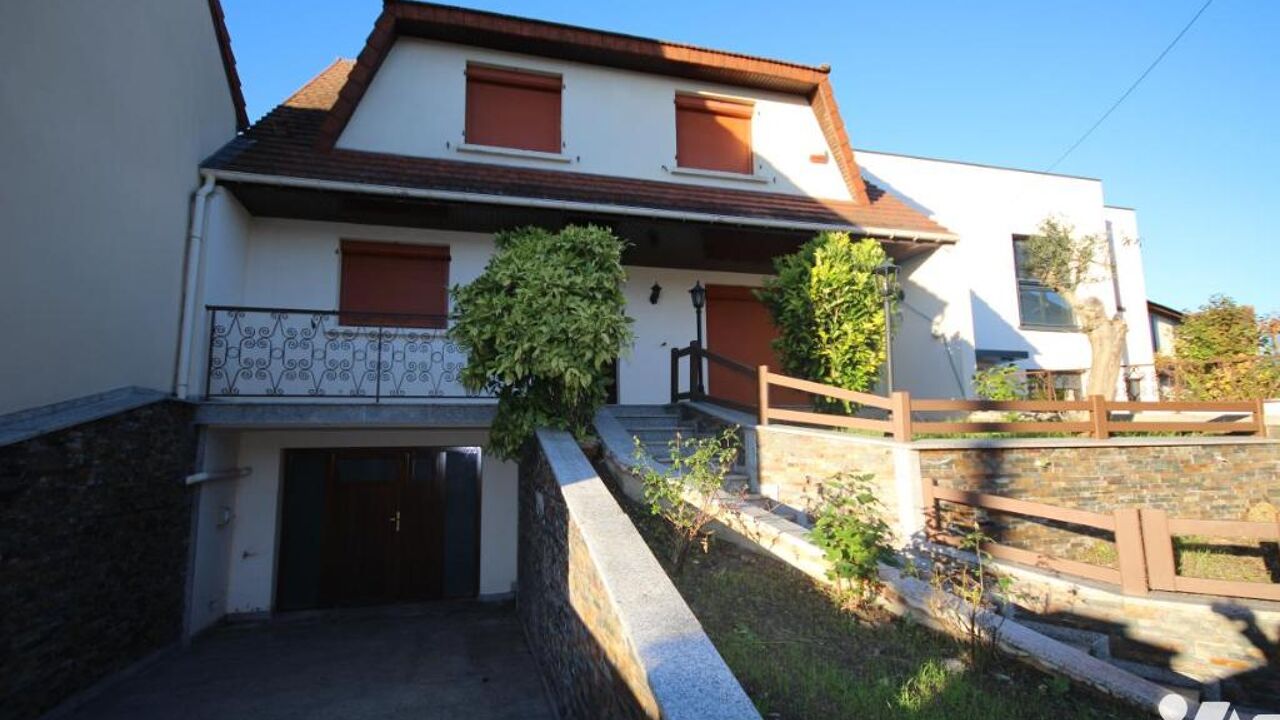 maison 5 pièces 141 m2 à vendre à Ormesson-sur-Marne (94490)