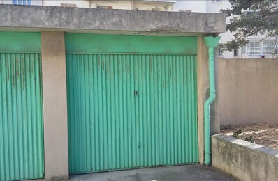 location garage 205 € CC /mois à proximité de Marseille 7 (13007)