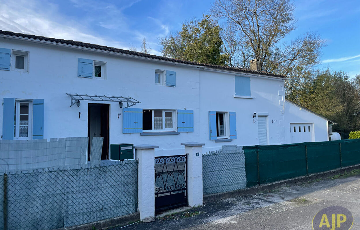 maison 5 pièces 120 m2 à vendre à Taillebourg (17350)