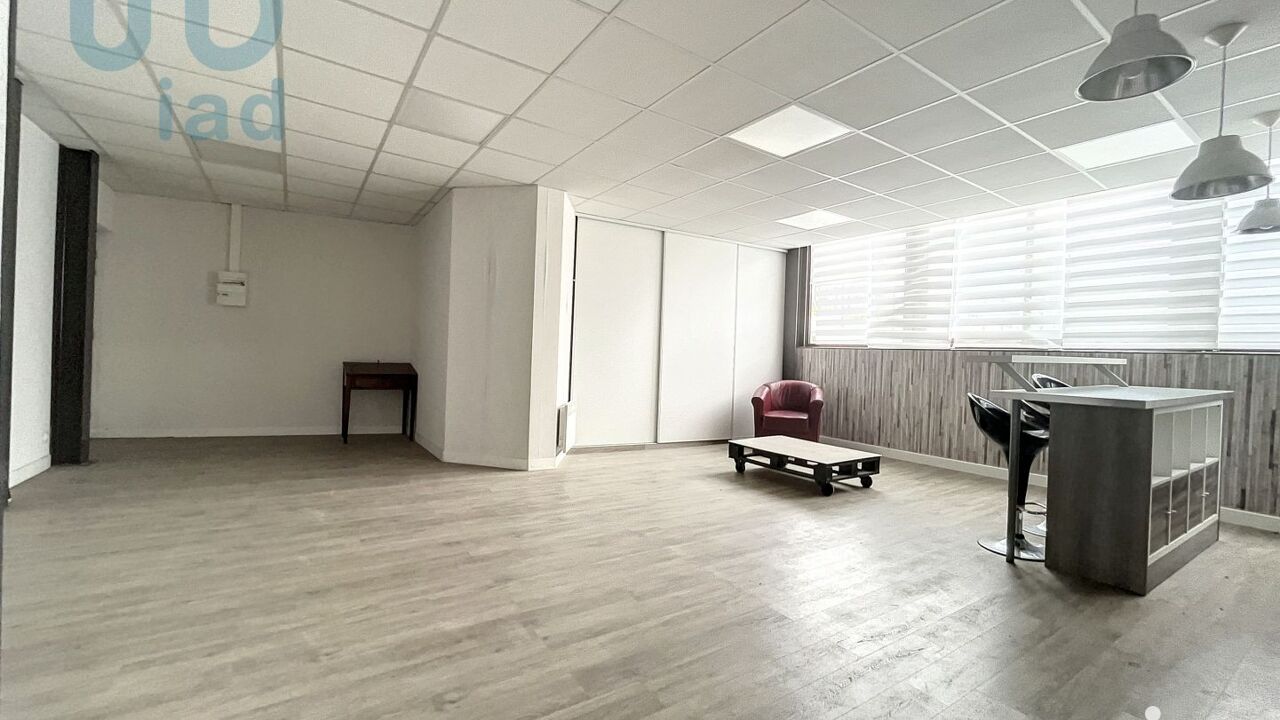 bureau  pièces 150 m2 à louer à Montreuil (93100)