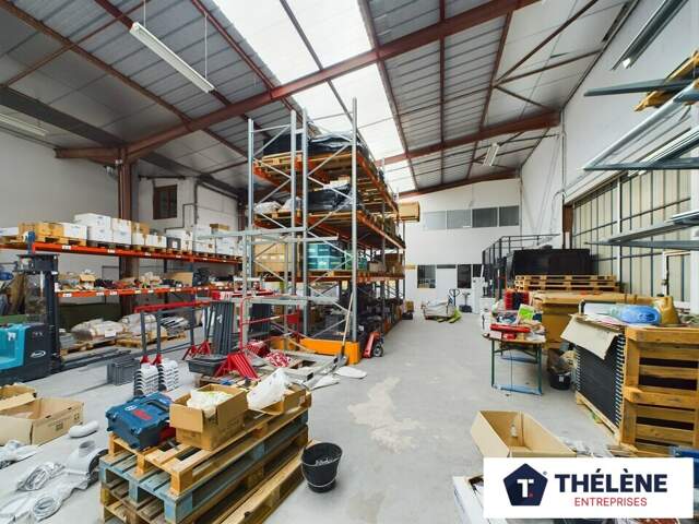 LOCAL D'ACTIVITE - ENTREPOT à VENDRE — photo du bien