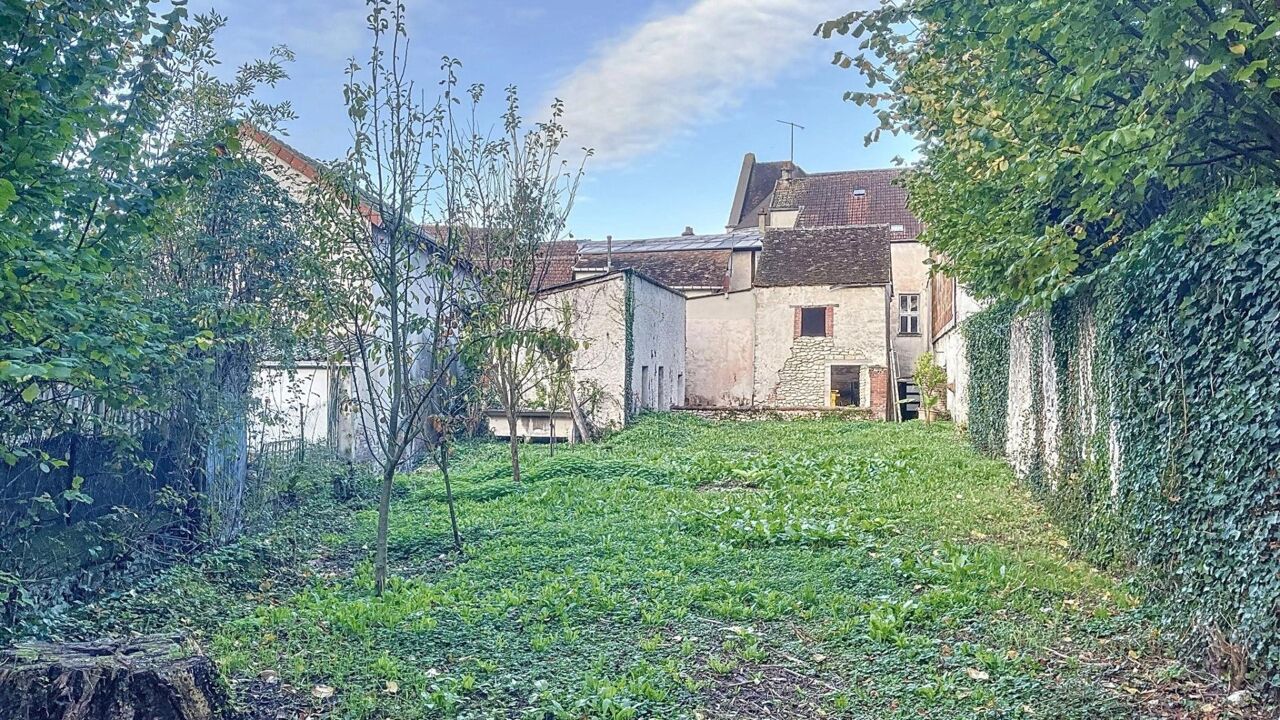 immeuble  pièces 144 m2 à vendre à Provins (77160)