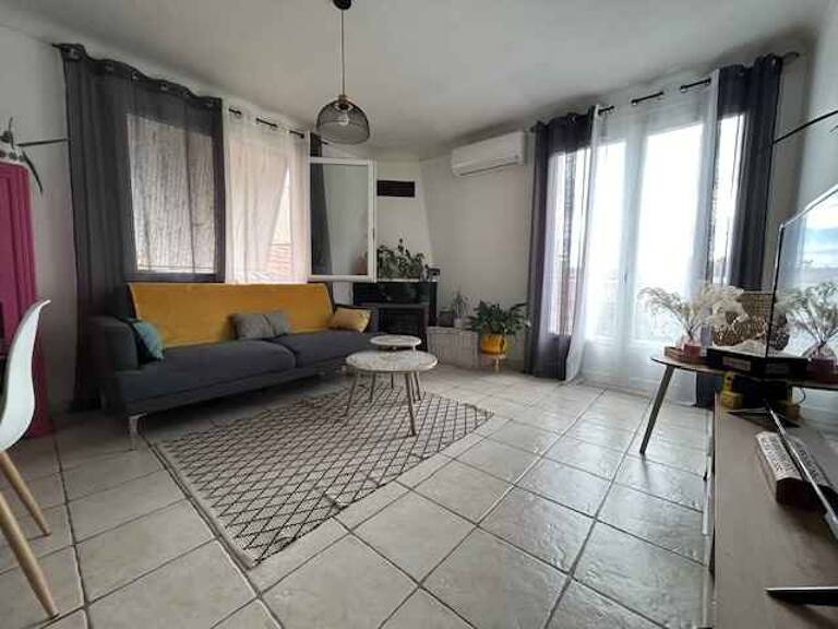 ALBI - Hyper Centre - Appartement T3 meublé avec climatisation. — photo 1