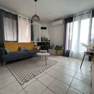 Appartement 3 pièces 650 €