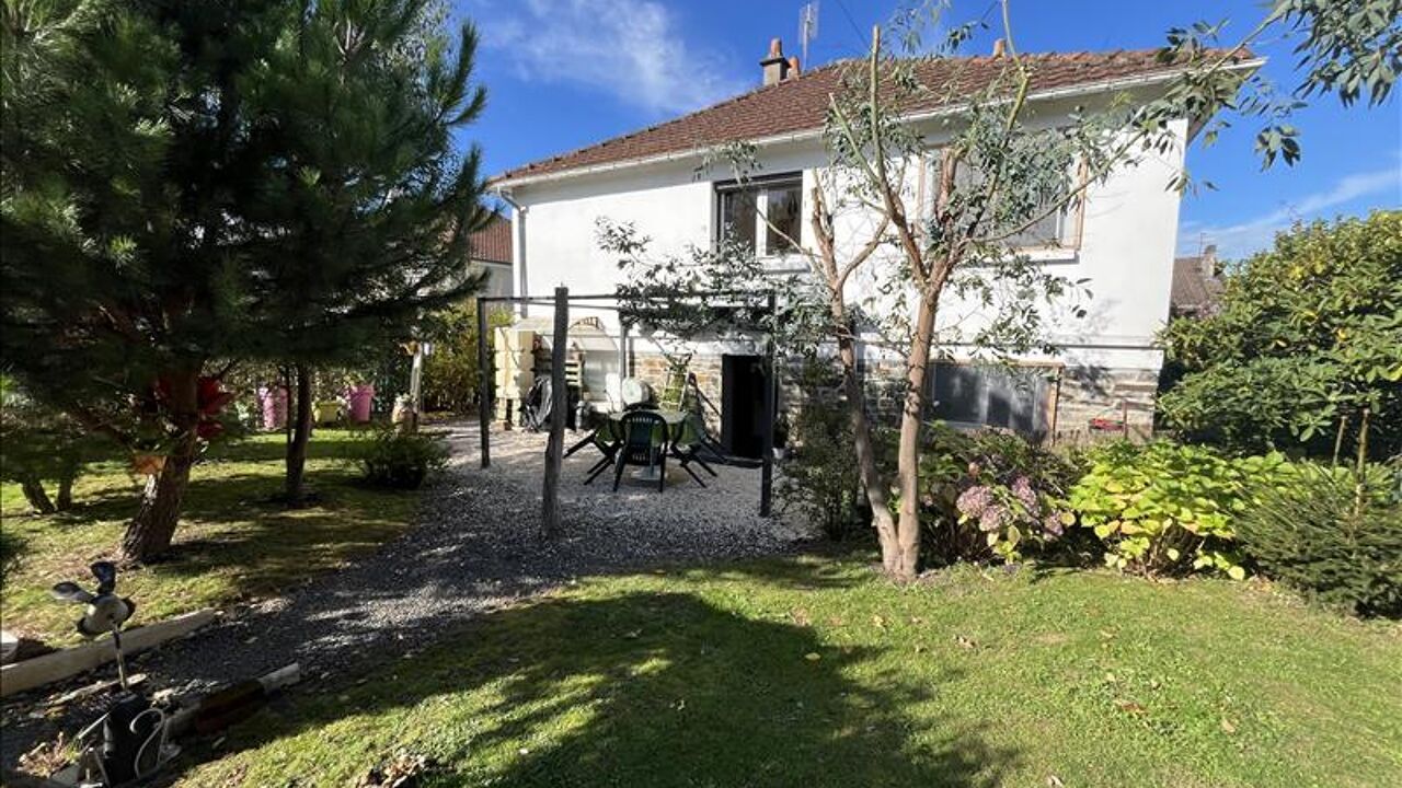 maison 5 pièces 104 m2 à vendre à Saint-Yrieix-la-Perche (87500)