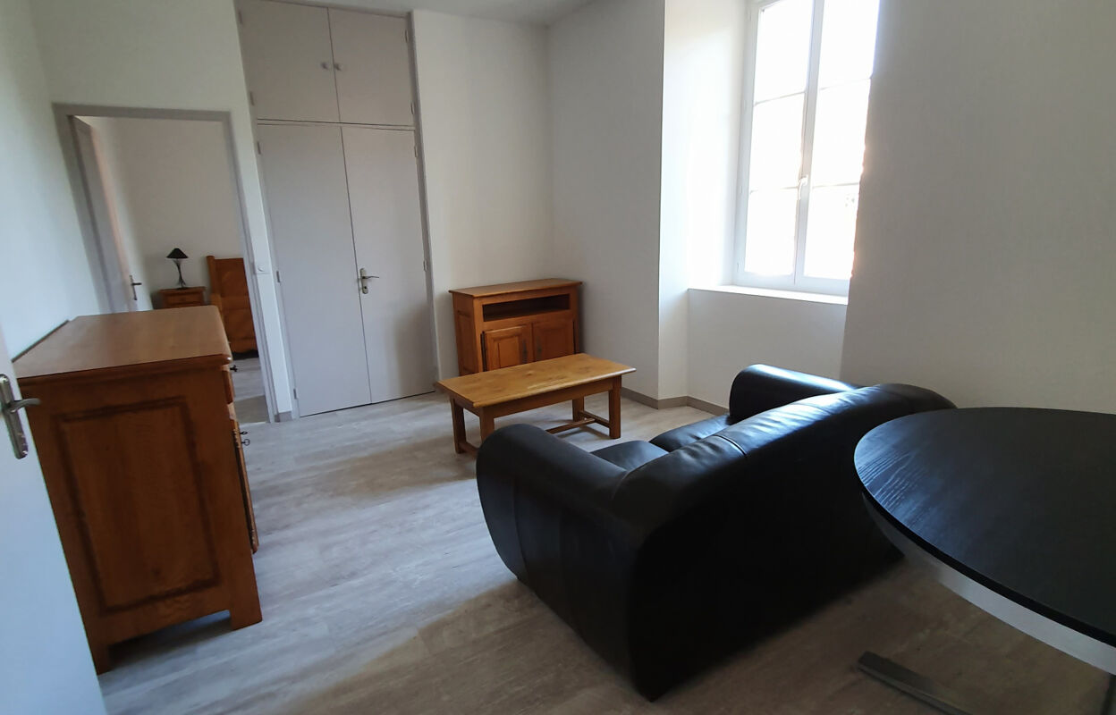 appartement 4 pièces 49 m2 à vendre à Vals-les-Bains (07600)