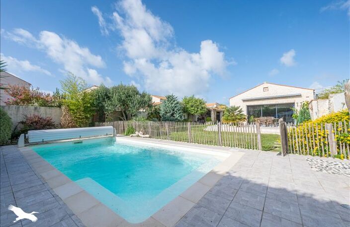 Vente maison 6 pièces 202 m² Saint-Pierre-d'Oléron (17310) — photo 2