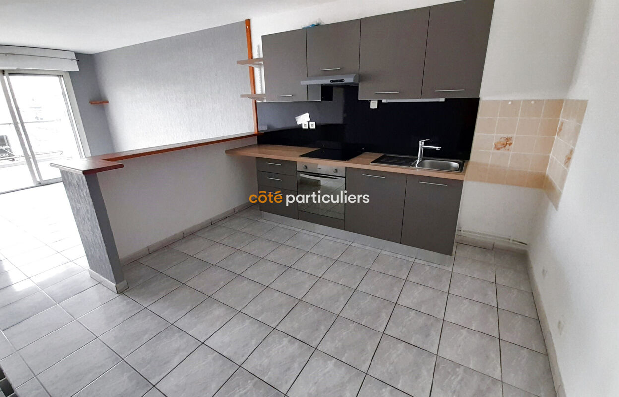 appartement 2 pièces 59 m2 à louer à Luc-la-Primaube (12450)