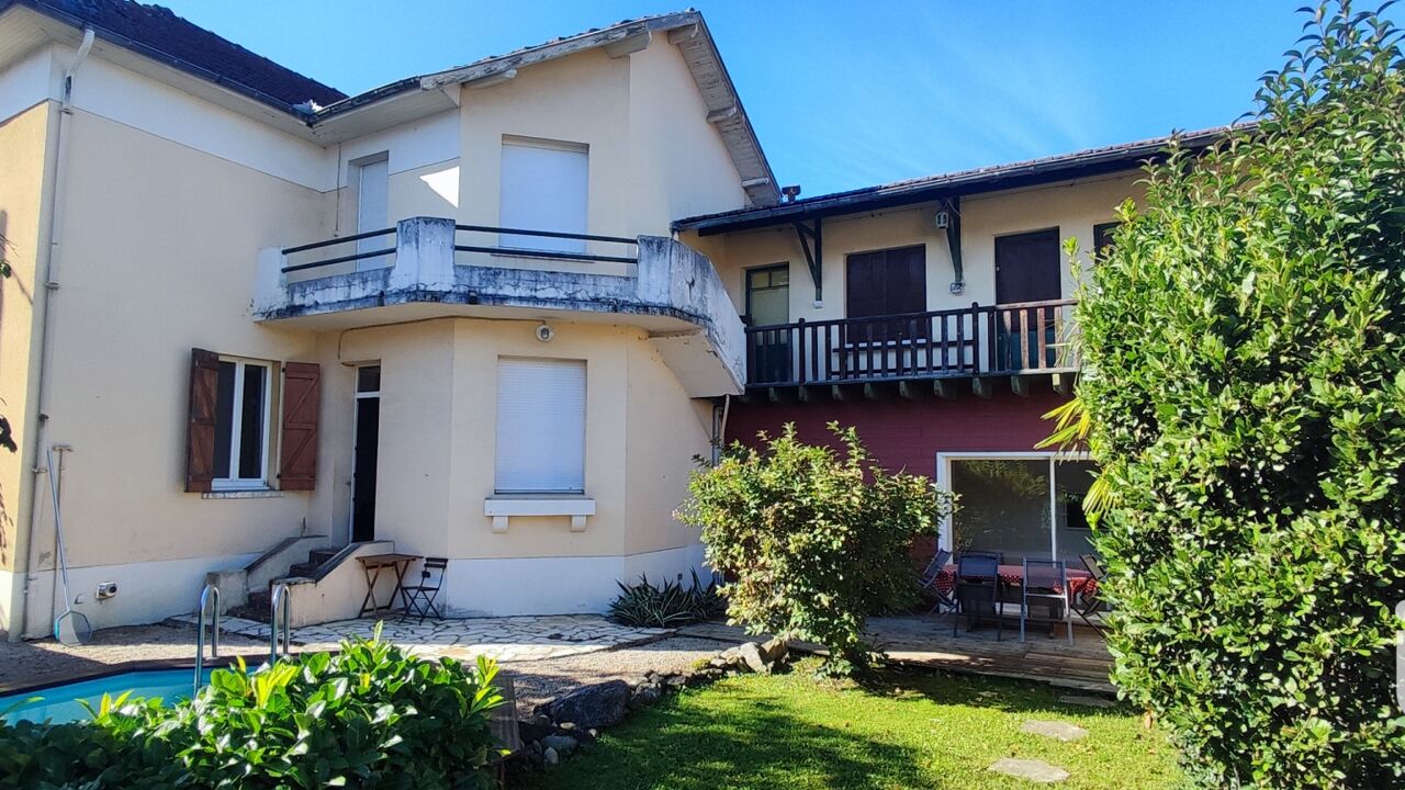 maison 6 pièces 171 m2 à vendre à Tarbes (65000)