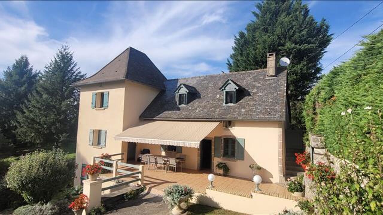 maison 5 pièces 121 m2 à vendre à Sousceyrac-en-Quercy (46190)