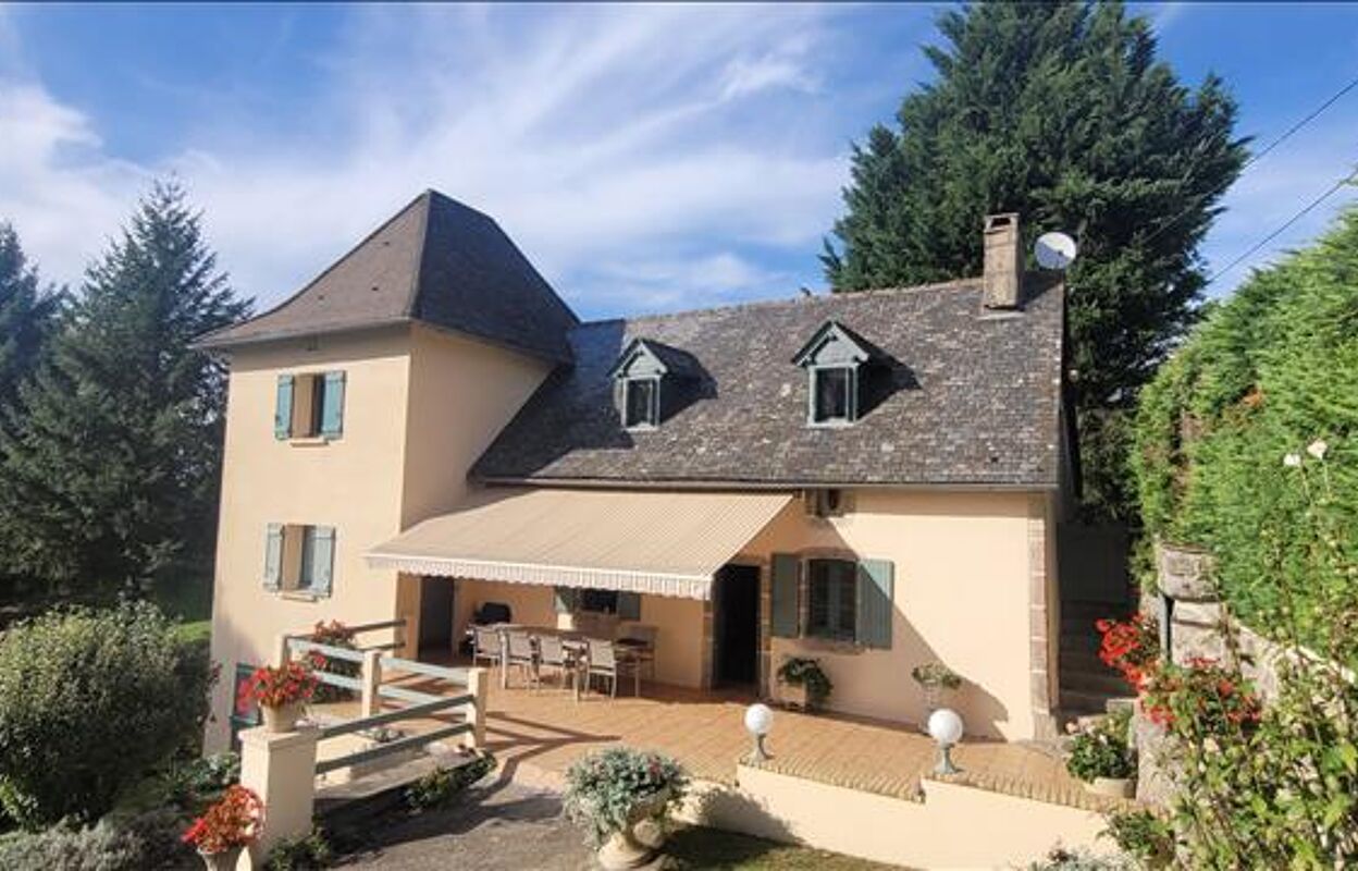 maison 5 pièces 121 m2 à vendre à Sousceyrac-en-Quercy (46190)