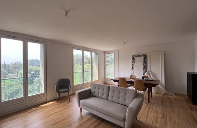 location appartement 1 150 € CC /mois à proximité de La Barben (13330)