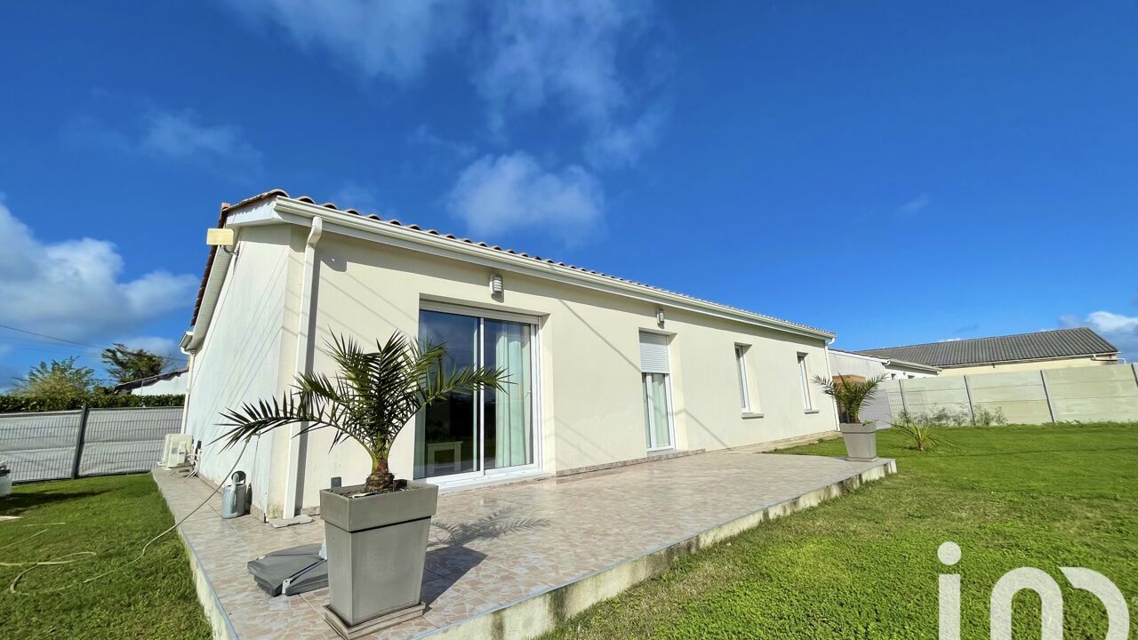 maison 4 pièces 93 m2 à vendre à Saint-Christoly-Médoc (33340)