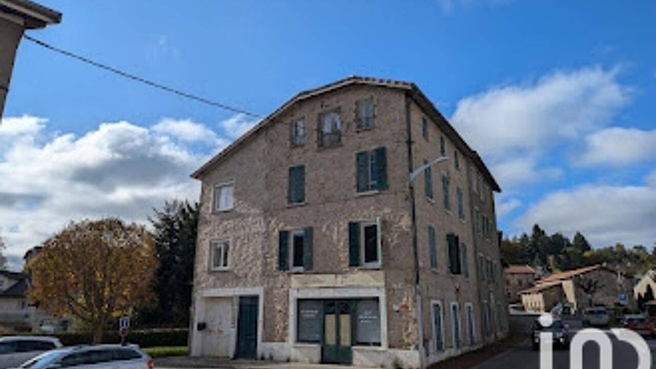 maison 18 pièces 320 m2 à vendre à Lalouvesc (07520)