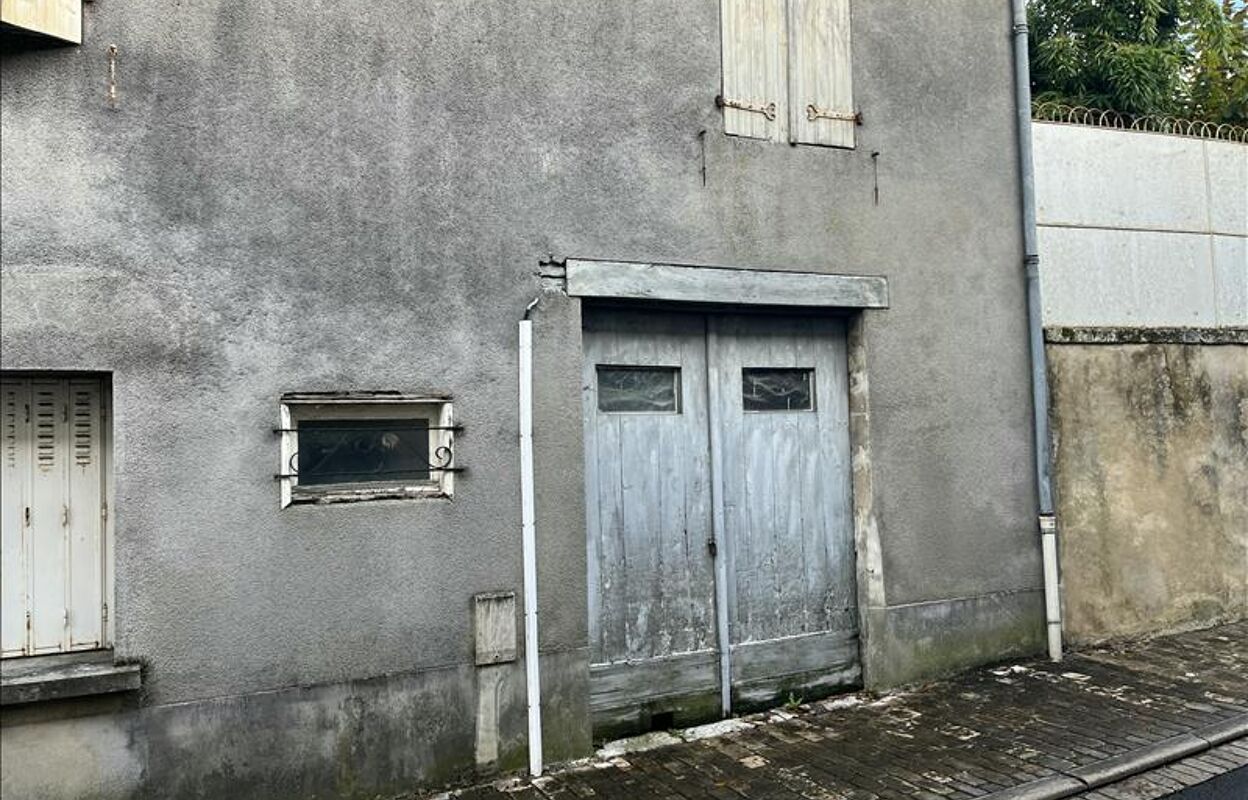 maison 3 pièces 130 m2 à vendre à Montbron (16220)