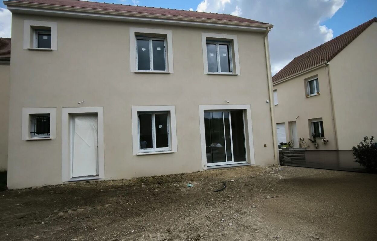 maison 5 pièces 105 m2 à vendre à Juziers (78820)