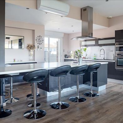 Appartement 5 pièces 380000 €