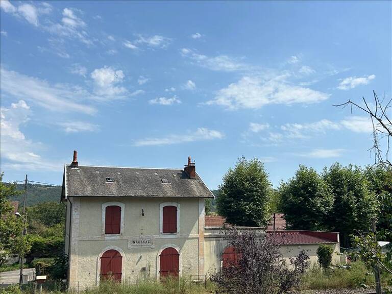 Maison en pierre de 6 pièces principales — photo 1