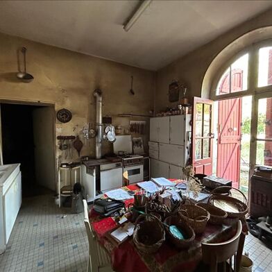 Maison 6 pièces 91047 €