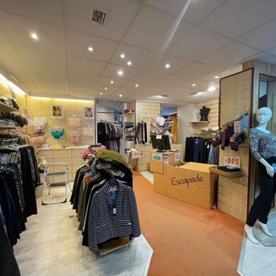 Commerce  110000 €