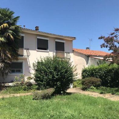 Maison 9 pièces 200000 €