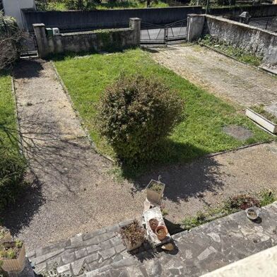 Maison 9 pièces 200000 €