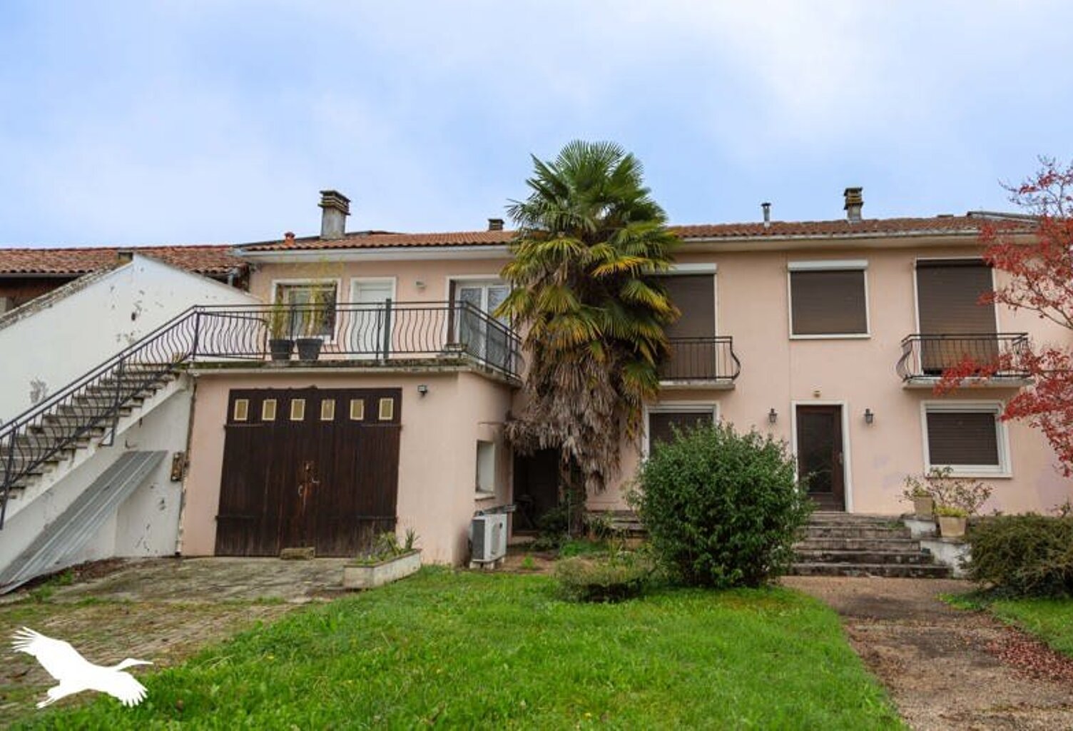 Maison de bourg de 9 pièces principales — photo 1