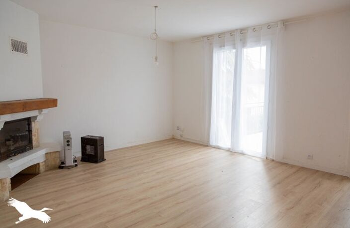 Maison de bourg de 9 pièces principales — photo 3