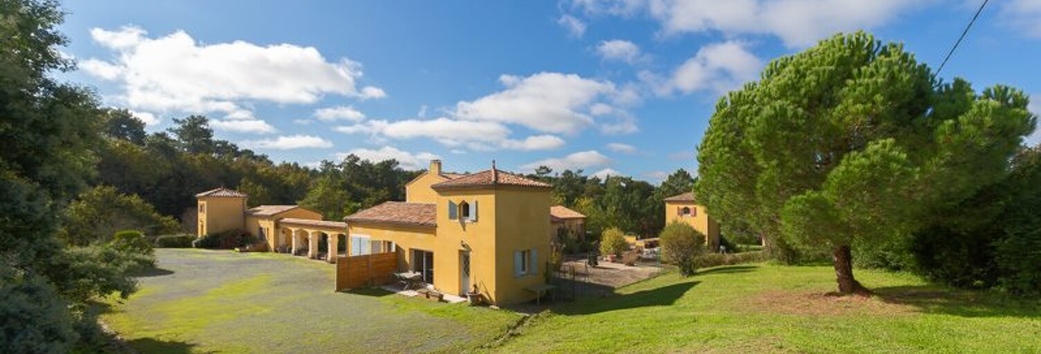 Maison 15 Pièces 395 m² à vendre à Saint-Bonnet-sur-Gironde (17150)