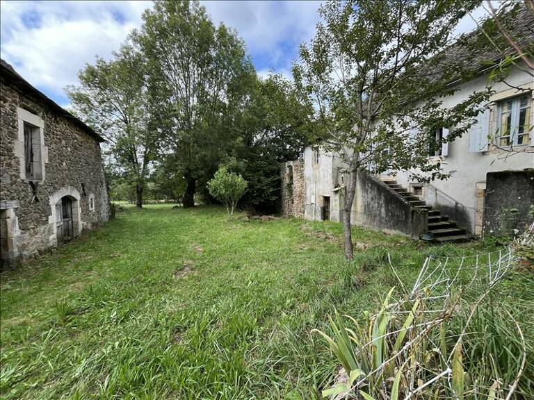 Ferme (tte) de 3 pièces principales — photo 1