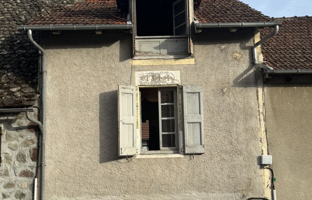 maison 4 pièces 74 m2 à vendre à Marmanhac (15250)