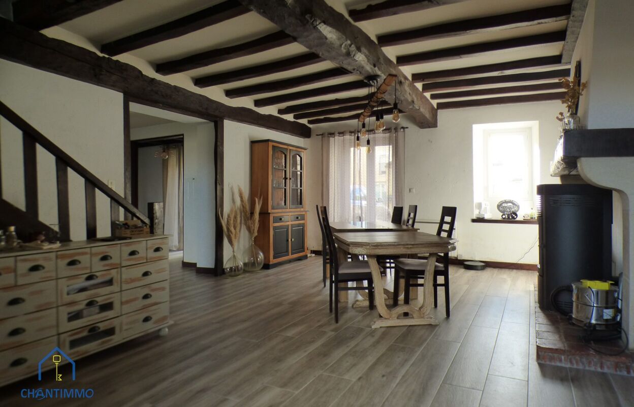 maison 8 pièces 205 m2 à vendre à Chantonnay (85110)